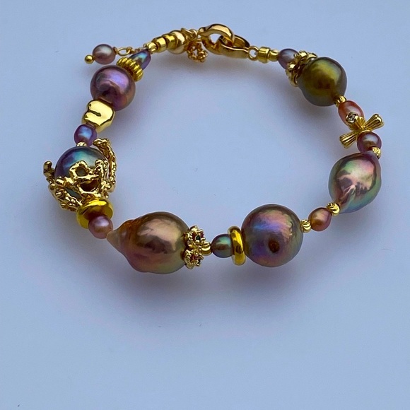 B50-Handmade High End Edison Pearl And Avocado Pearl Bracelet - Picture 7 of 8